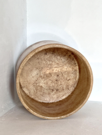 Beboterde zalfpot