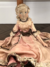 Poupeé de salon