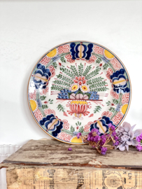 Antique wall plate