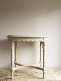 French table Louis XVI