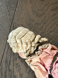 Poupeé de salon