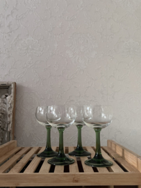 Set of 4 wine glasses