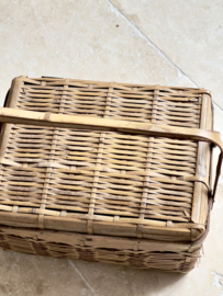 Oude franse picknick mand