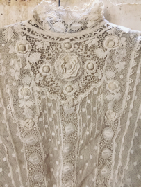 French lace blouse