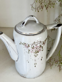 Enamel tea/ coffee pouring pot