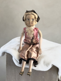 Poupeé de salon