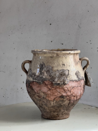 Antique shabby confit pot