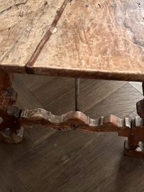 Antieke Spaanse tafel