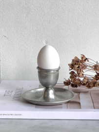 Aluminium egg cup