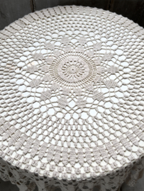 Brocante round table cloth