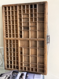 Antieke lade/letterbak