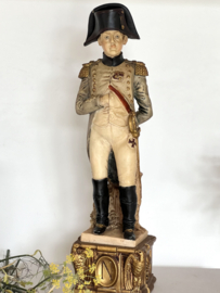 Napoleon statue