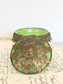Oud frans opaline met brons juwelen kistje