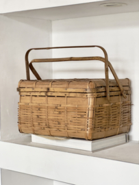 Oude franse picknick mand