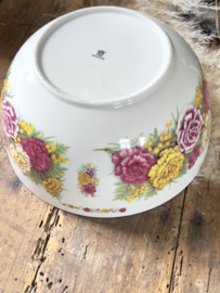 Royal salad dish