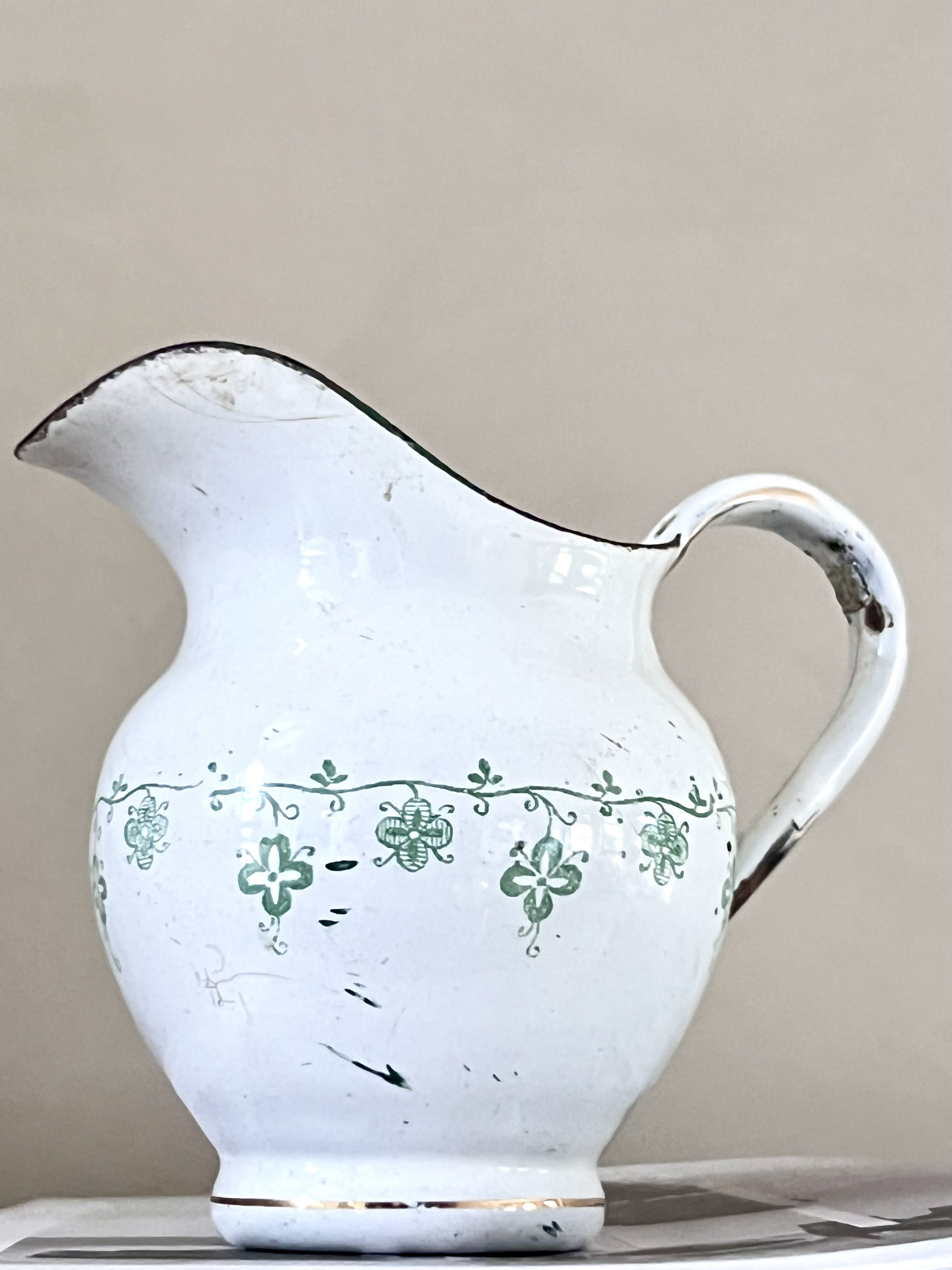 Emaille melkkannetje
