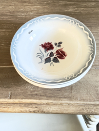 Set California dishes