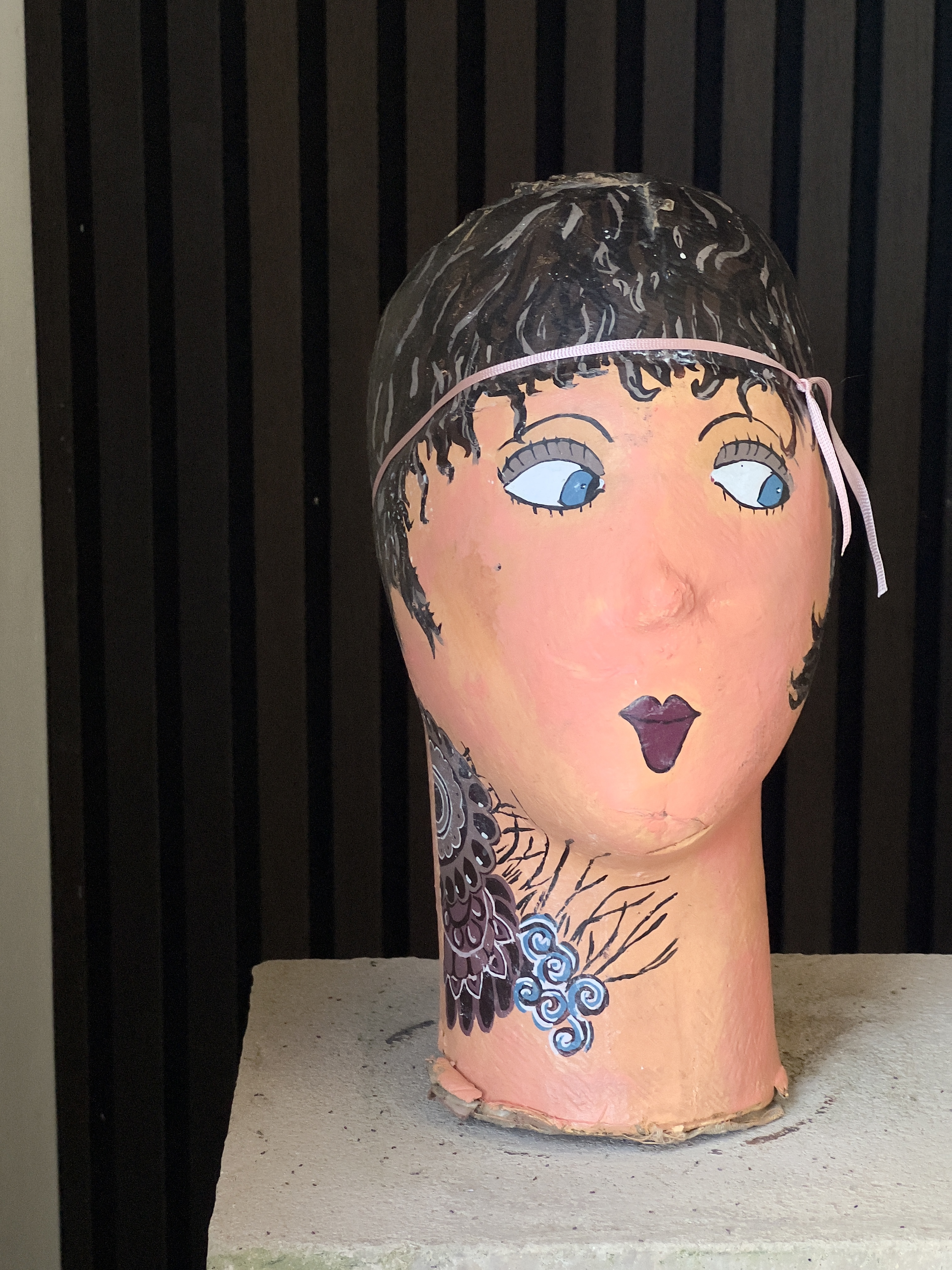 Papier maché mannequin hoofd