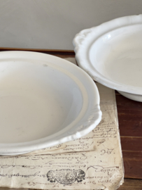 Set of 2 serving dishes