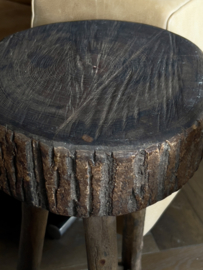 Oude boomstam kruk