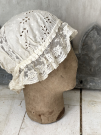 French bonnet