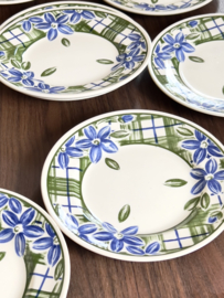Set English breakfast plates