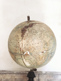 Antique globe PARIS