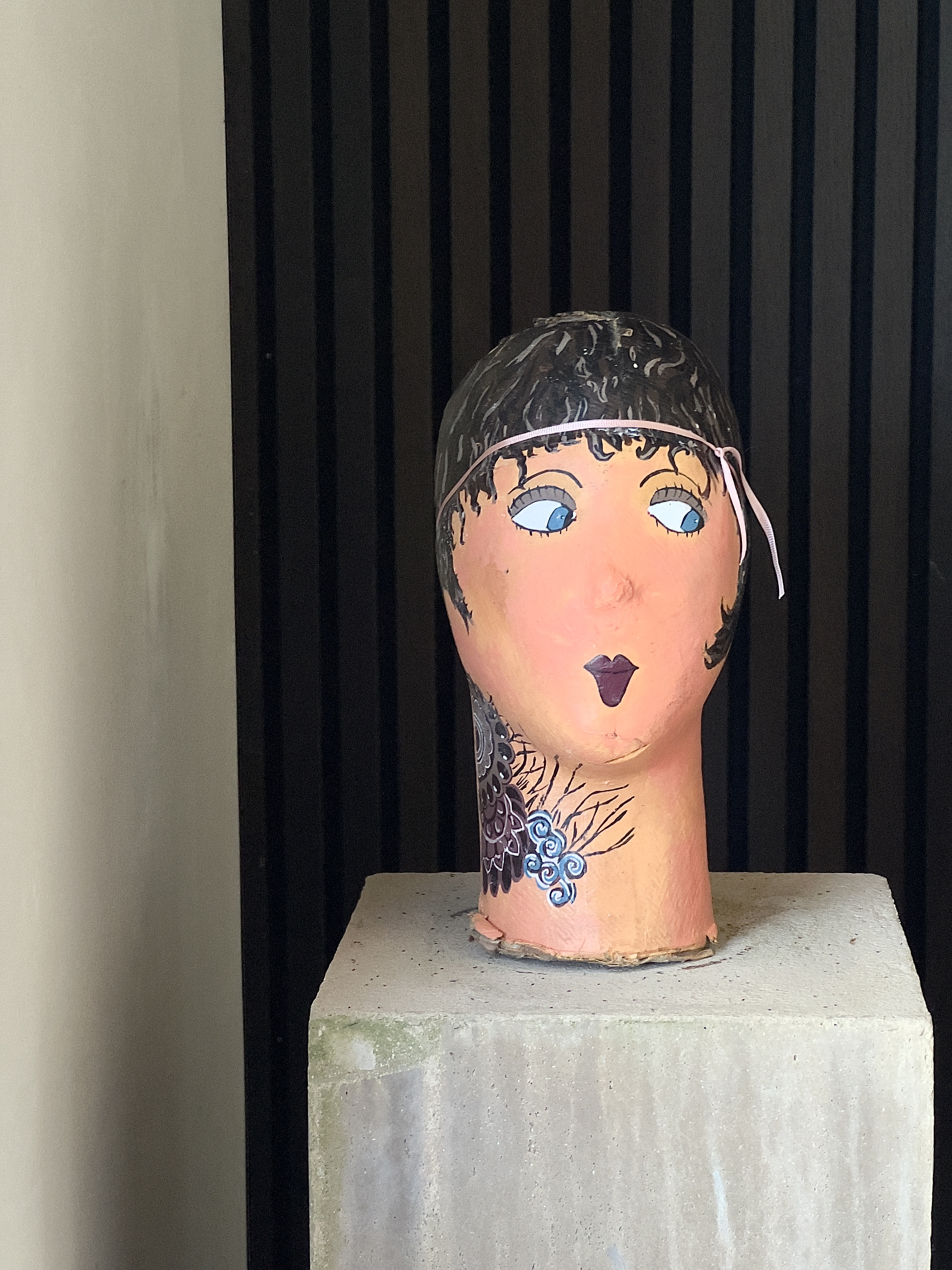 Papier maché mannequin hoofd
