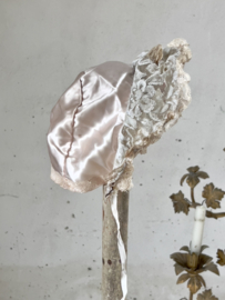 Antique french bonnet