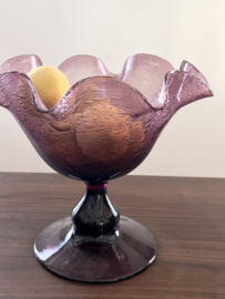 Paarse crackle glas fruitschaal