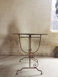 Franse tuintafel/ French garden table