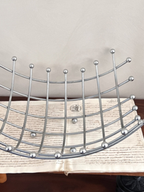 Design fruit basket