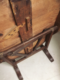 Antique french wine table