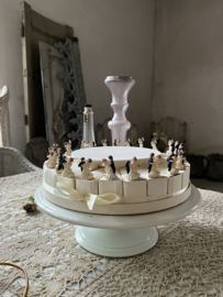 Old french bridal cake plateau