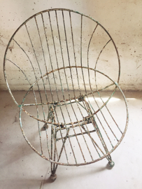 Antiek frans desigern stoeltje/ Antique french design garden chair.