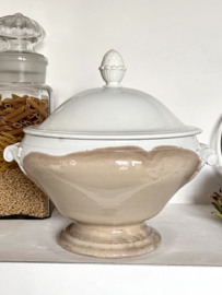XL beboterde soupière