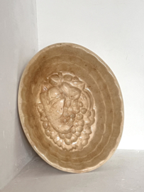 Antique big pudding mold