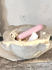 Kleine marmeren vijzel uit Frankrijk