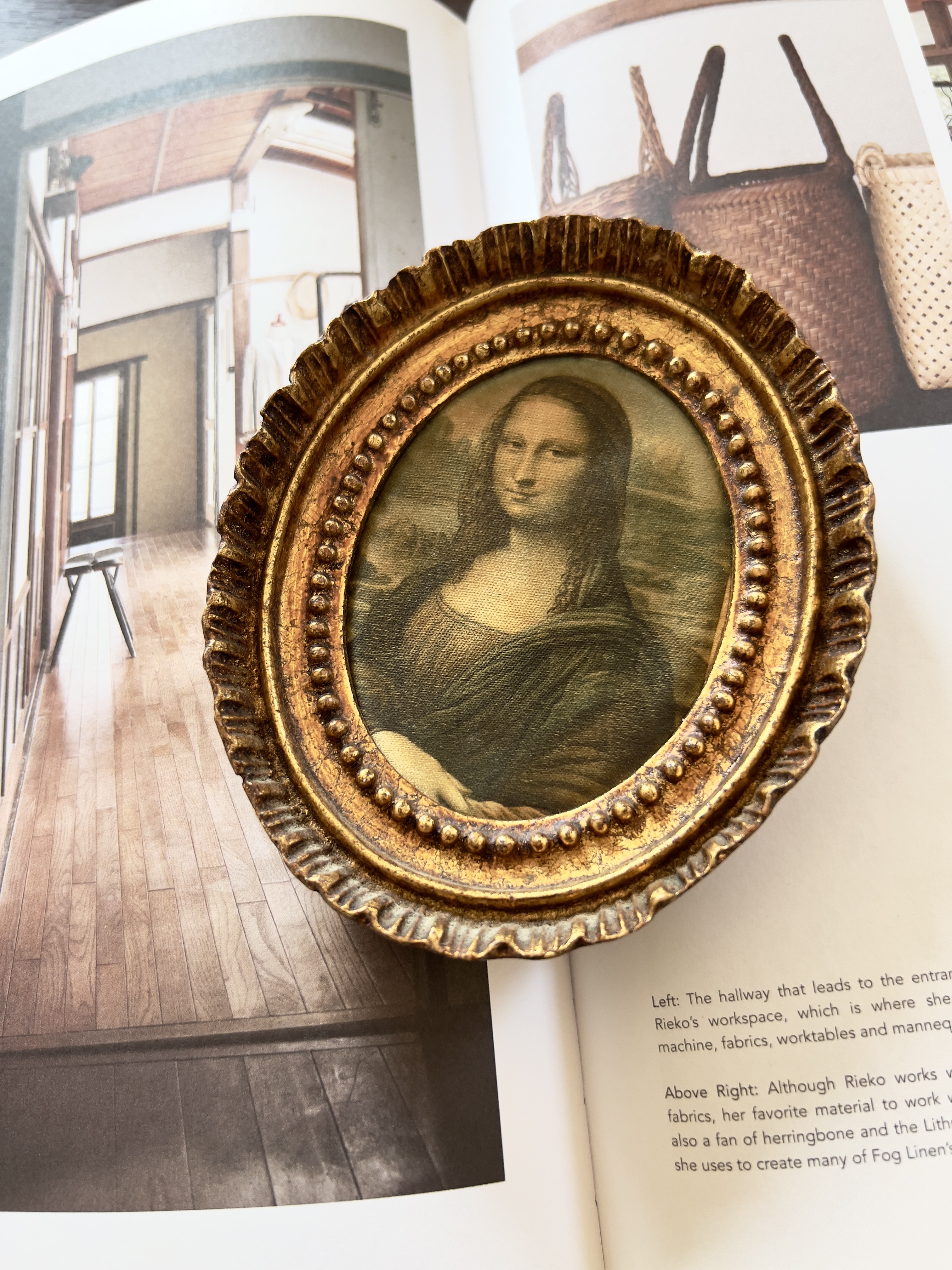 Lief klein prentje van Mona Lisa op zijde in lijstje