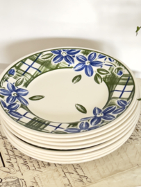 Set English breakfast plates