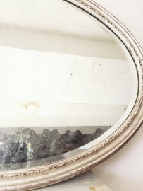 French oval mirror  d' or blanc