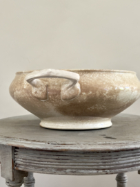 Antique soupière