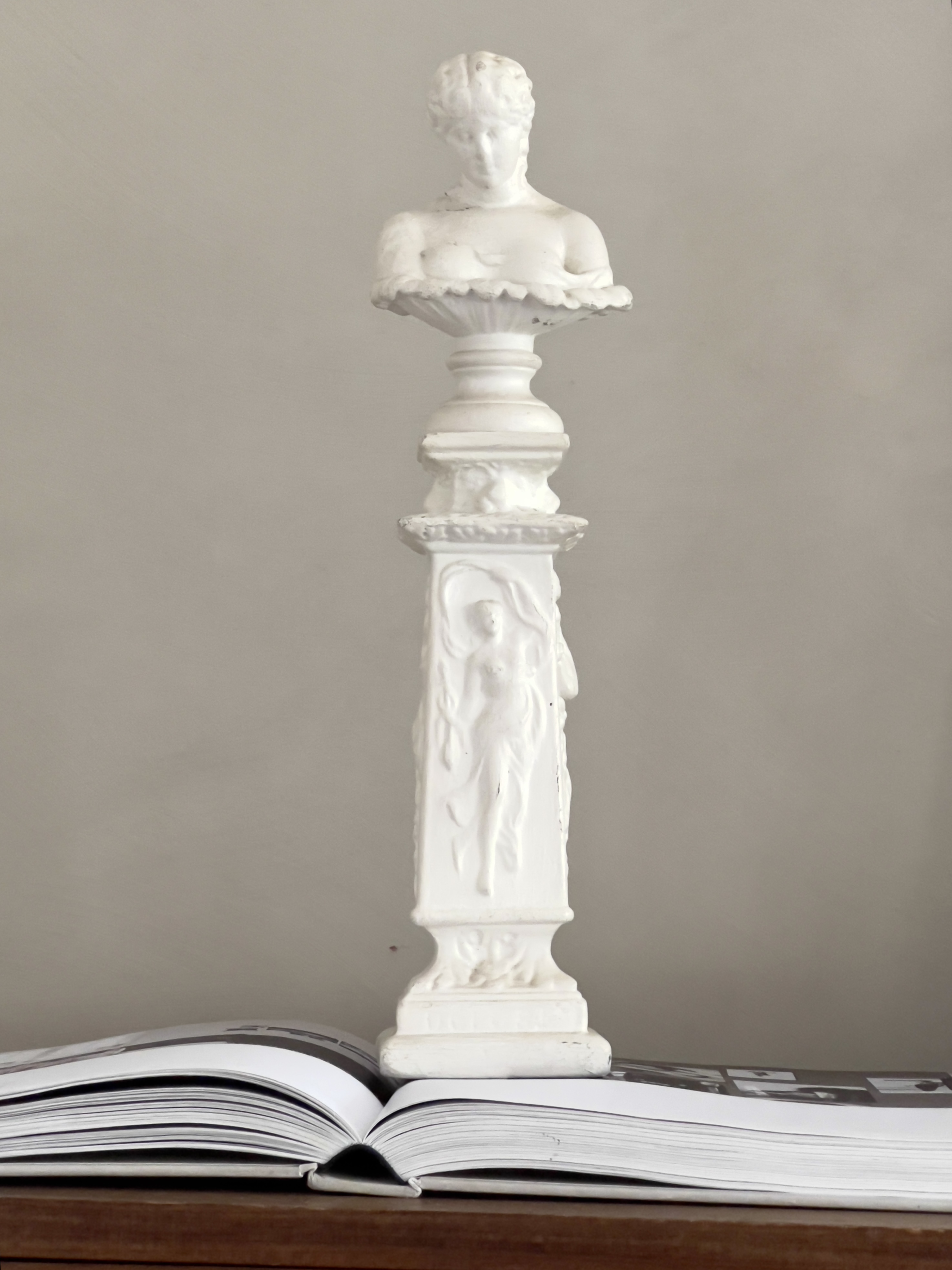 Pied de stalle ornament