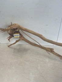 Boutique Stump Selected BS269 80x42x36cm