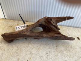 Fine Sinking Wood Selected  FS795 30x16x10 cm