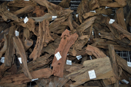 Heavy Wood / Kienhout 11-17cm groot, aquarium decoratie hout