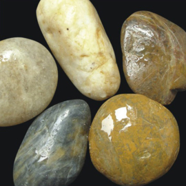 Kleine  natuurlijke stenen