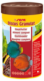 Discus en Cichlidevoer