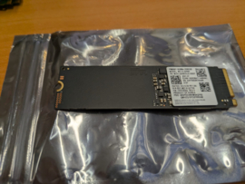 Samsung PM991 256GB NVME SSD  * Refurb *