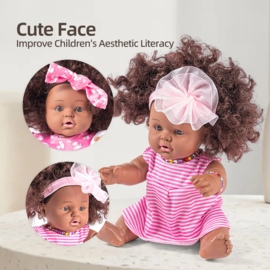 Sally Fay African Doll Bad en Pyjama, Sally Fay Afrikaanse Pop Bad en Pyjama